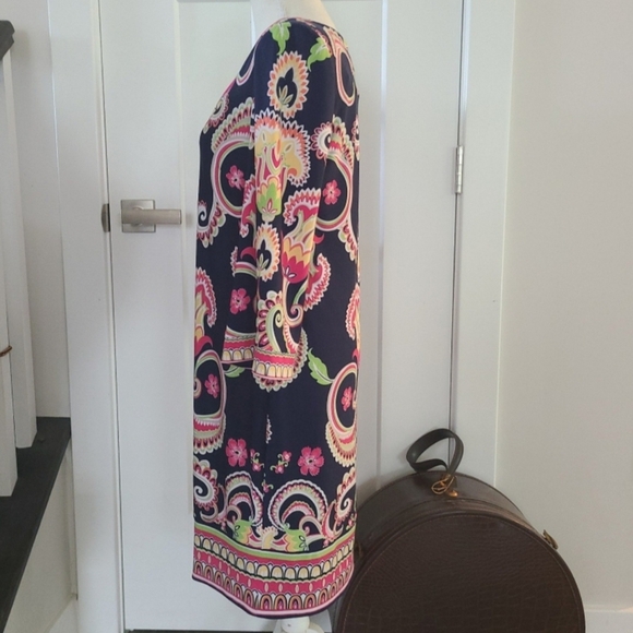 Laundry By Shelli Segal!  Offers Welcomed!. - Picture 7 of 8